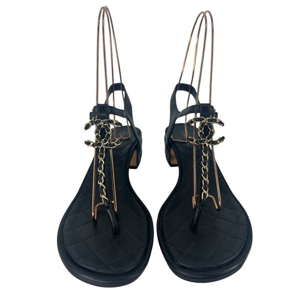Chanel Lambskin Chain Interlocking CC Logo Thong Sandals in Black - Picture 8 of 16